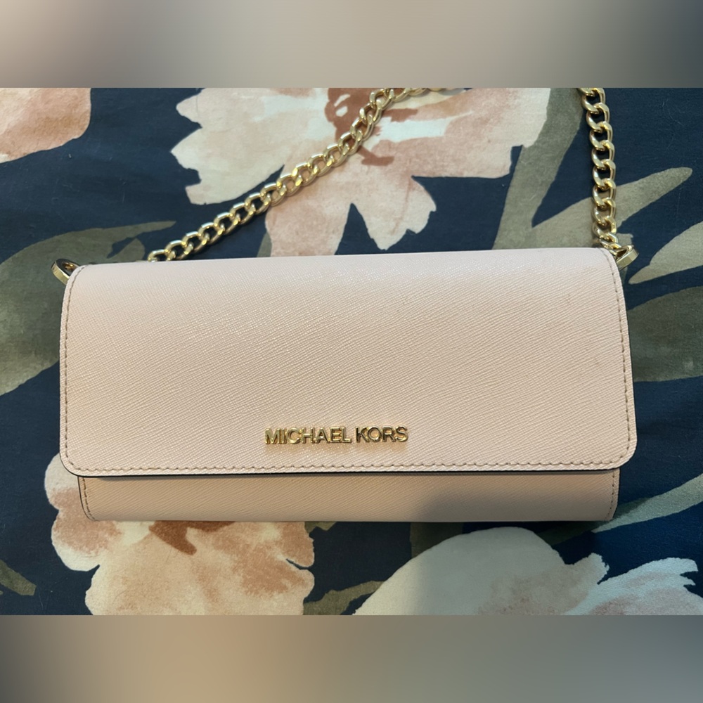 Small Michael Kors crossbody purse
